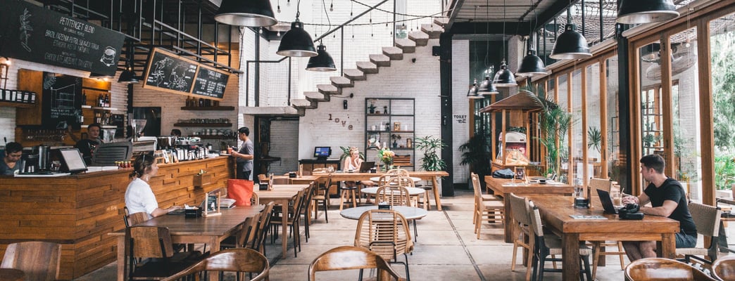 Backbar | 10 Proven Strategies to Increase Revenue during the Off-Peak Season for Bars and Restaurants