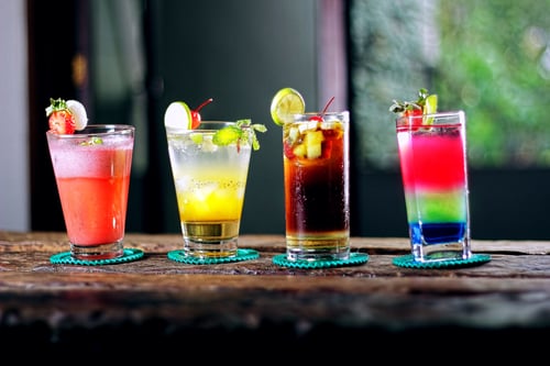 alcoholic-beverages-bar-beverage-cocktail-605408